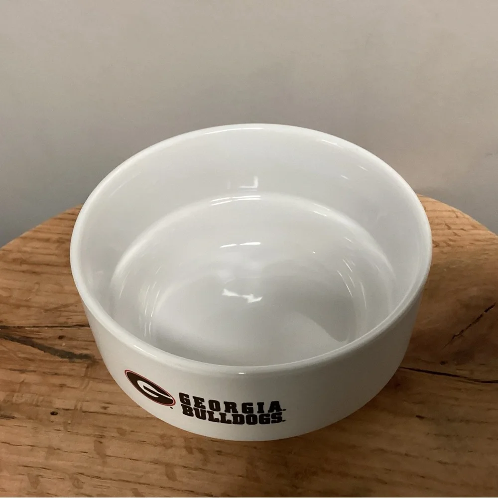 ⚫️ Georgia Bulldogs - Dog / Cat Food or Water Bowl - Like New Condition - Nice